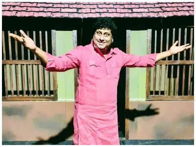 Rajesh Deshpande promises play Dhananjay Mane Ithech Rahtat to be a laughter riot