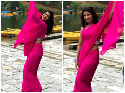 Photo: Poonam Dubey looks radiant in a pink saree | Bhojpuri Movie News ...