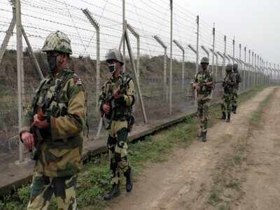 Flying object, suspected to be coming from Pakistan, crosses ...