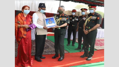Uttar Pradesh: Army chief inaugurates PVC Manoj Pandey memorial at his ancestral village in Sitapur