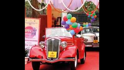 Awadh mahotsav starts with vintage car rally, music, dance