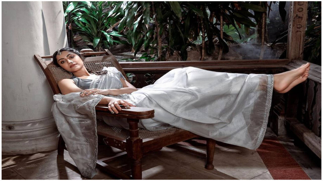 Mamta Mohandas is a vision to behold in her latest photoshoot | Malayalam  Movie News - Times of India