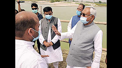 Finish anti-erosion work on embankments by May 15: Bihar CM