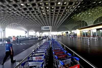 Mumbai airport worst affected by Covid, lost 81% flyers in 10 months ...