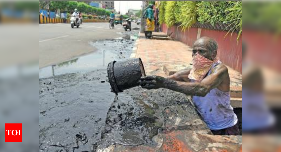 13 workers died cleaning Chennai sewers in ’20-21