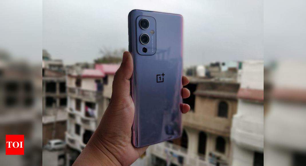 OnePlus 9 Pro vs OnePlus 9: What’s the difference