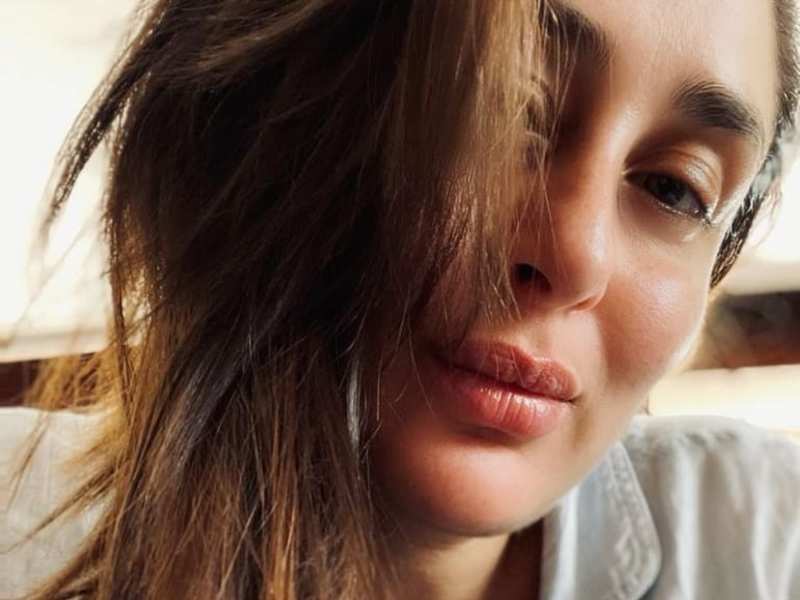 Kareena Kapoor Khan shares a no make-up selfie with a caption that is