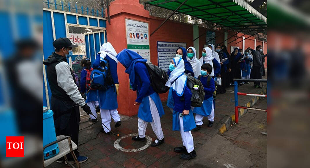 Educational institutions in Pakistan to remain shut till April 11