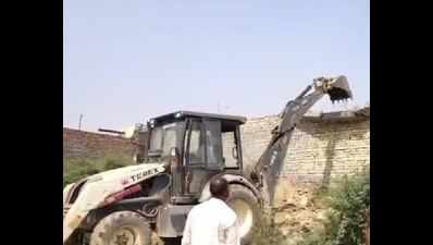 Uttar Pradesh gets its six-acre land freed from encroachment in Delhi's Sarita Vihar