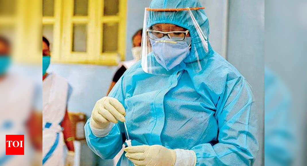 Maharashtra predicts 3 lakh active cases by April 4, alarming rise in deaths - Times of India