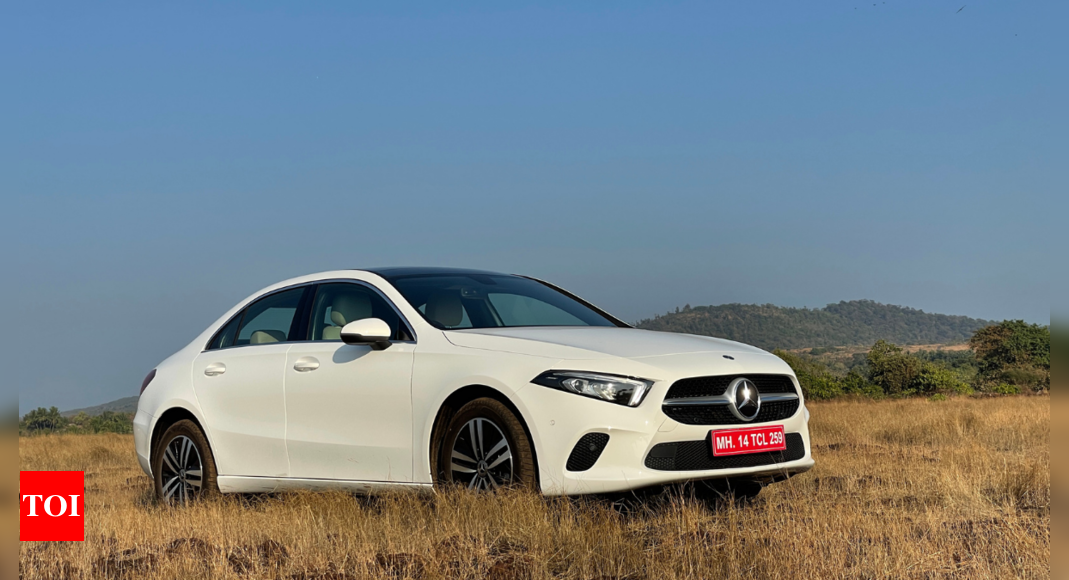 Mercedes Benz A Class Price In India Mercedes Benz A Class Limousine Launched At Rs 3990 Lakh 8720