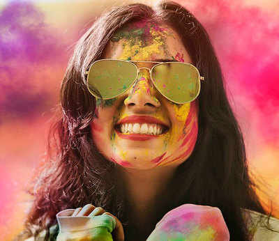 Your guide to a safe, intimate Holi