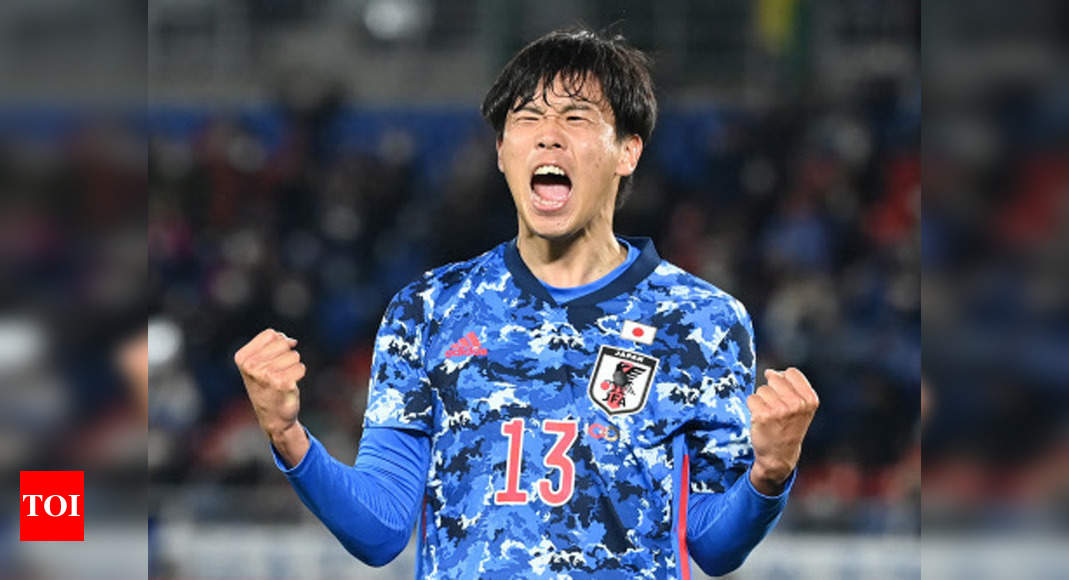 일본 지배력, 축구 친선 경기에서 한국전 3-0 승리 |  축구 뉴스