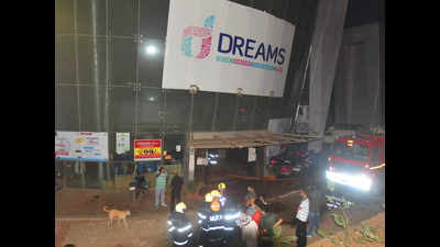 Bhandup mall fire in Mumbai: Death toll rises to 11, rescue operation under way