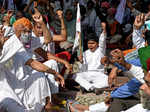 Bharat Bandh: Farmers block highways and rail tracks