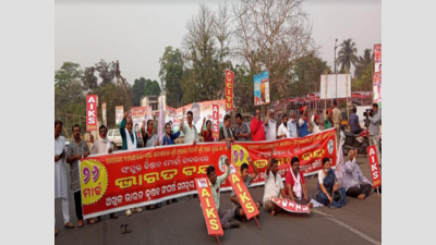 Bharat Bandh peaceful; affects normal life in Odisha