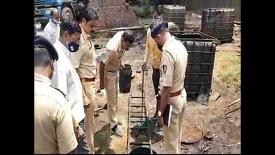 Maharashtra: Three labourers die while cleaning underground chemical tank in Ambernath