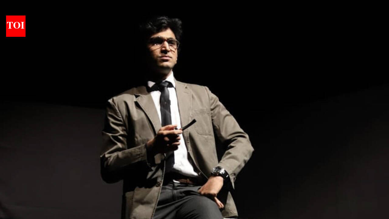 Dhollywood actors who came from a theatre background