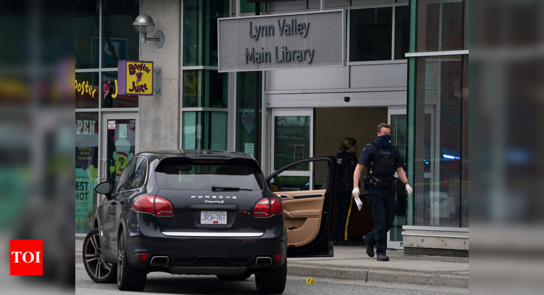 1 dead and 6 injured in stabbing attack on Canadian library