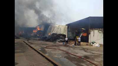 Nagpur: Major fire at ginning mill on Katol Road