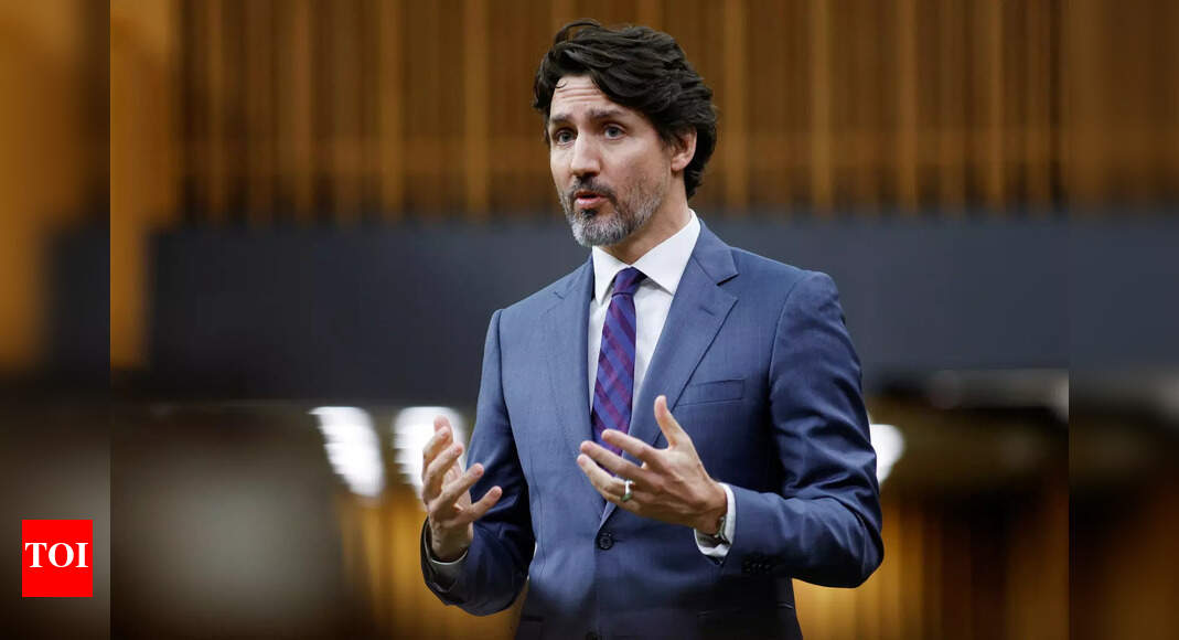 Chinese official calls Canada 'running dog' of US