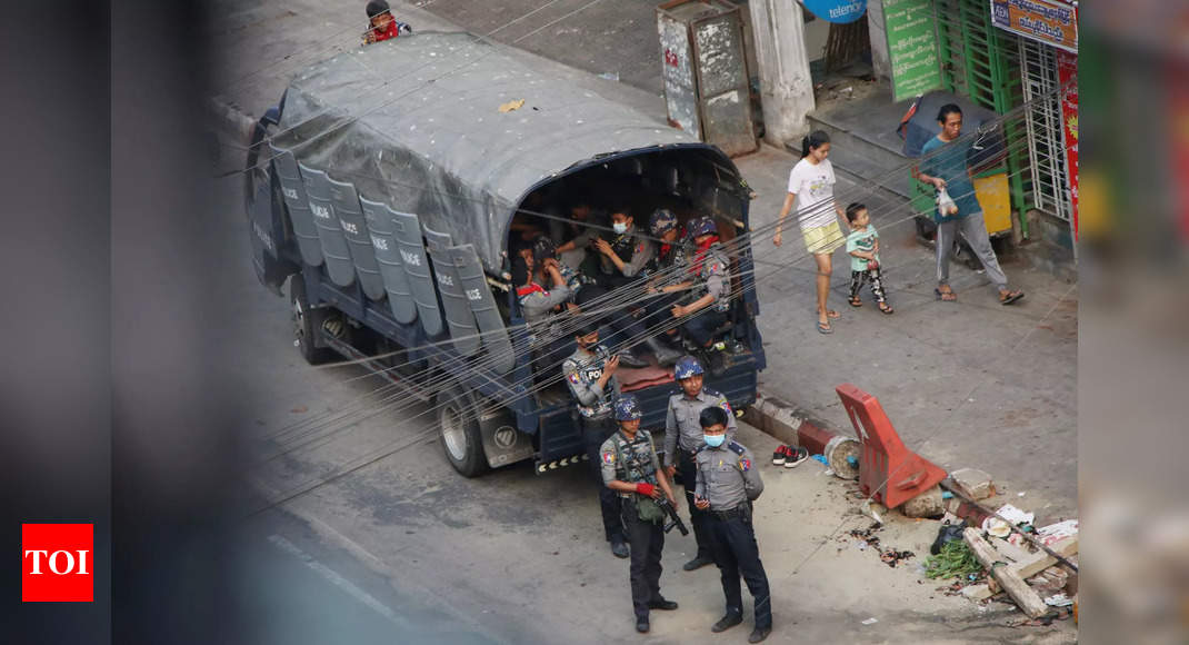 Myanmar death toll tops 500, protesters stage 'garbage strike'