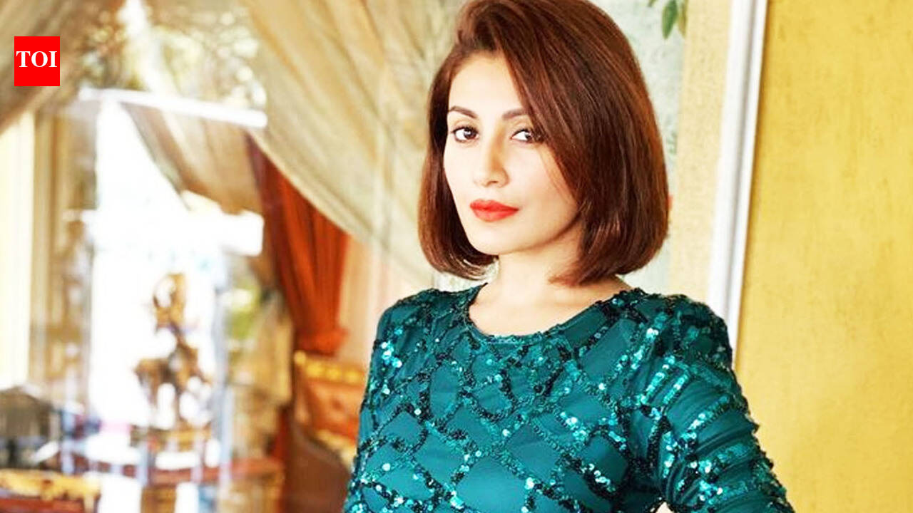 Rimi Sen reveals she started working when she was a child due to ...