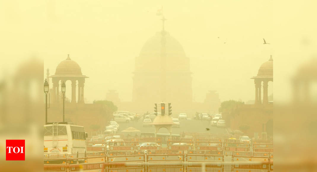 Delhi Dust Storm: Delhi Hit By Dust Storm, Leads To Dip In Temperature ...