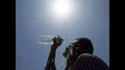 IMD issues 1st heatwave alert, mercury may touch 43°C in Telangana