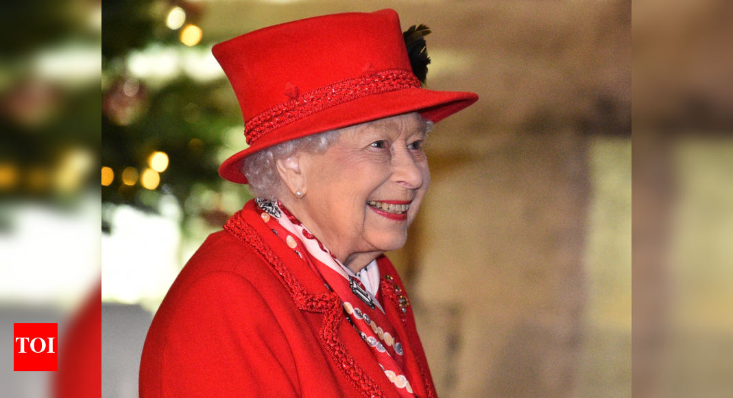 Queen Elizabeth UK's Queen Elizabeth returns to public duties after