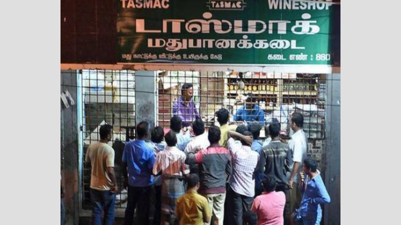 Tamil Nadu home secretary urged to ensure safety of Tasmac employees ahead of of dry days | Chennai News - Times of India