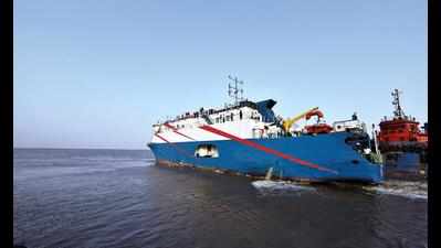 Maiden Diu-Hazira ferry sets sail