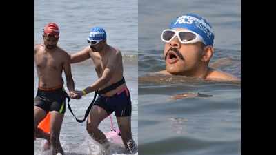 Visually-impaired triathlete completes 5 km swimathon in Mumbai