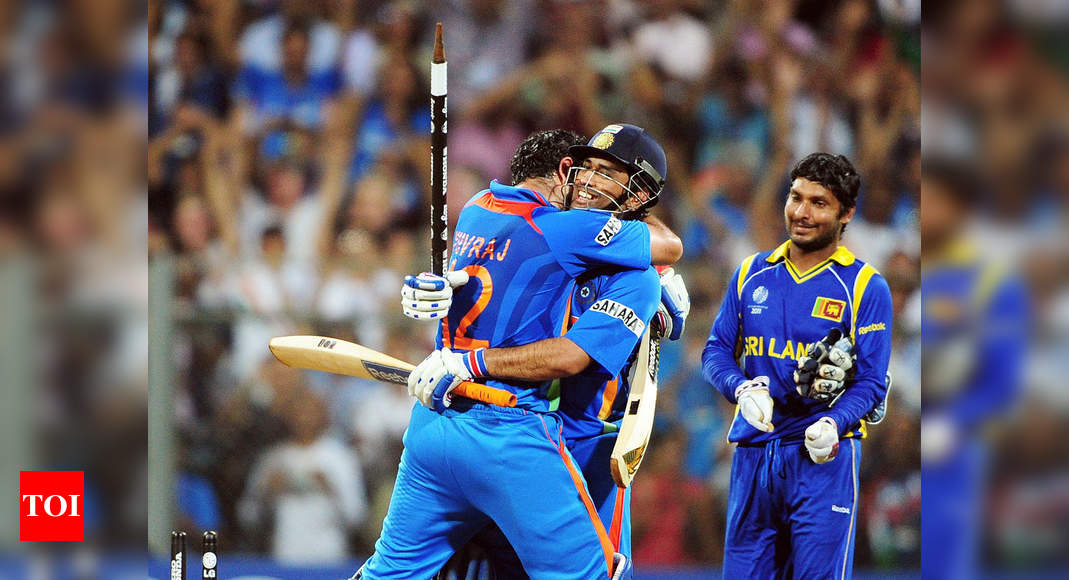 'Yes, you go in next': Kirsten to Dhoni in 2011 WC final