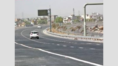 Day 1 of Delhi-Meerut Expressway: Wrong-side driving, two-wheelers take fun out