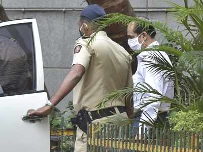 Sachin Waze case: NIA recovers 'incriminating documents' from South Mumbai club