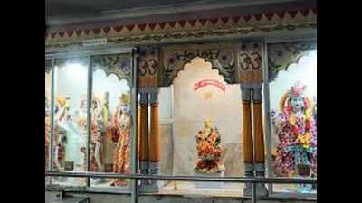 Delhi: Shirdi Sai idol removed in Shahpur Jat temple; videos give ...