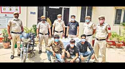 DU student shot at over his friendship with girl | Delhi News - Times ...