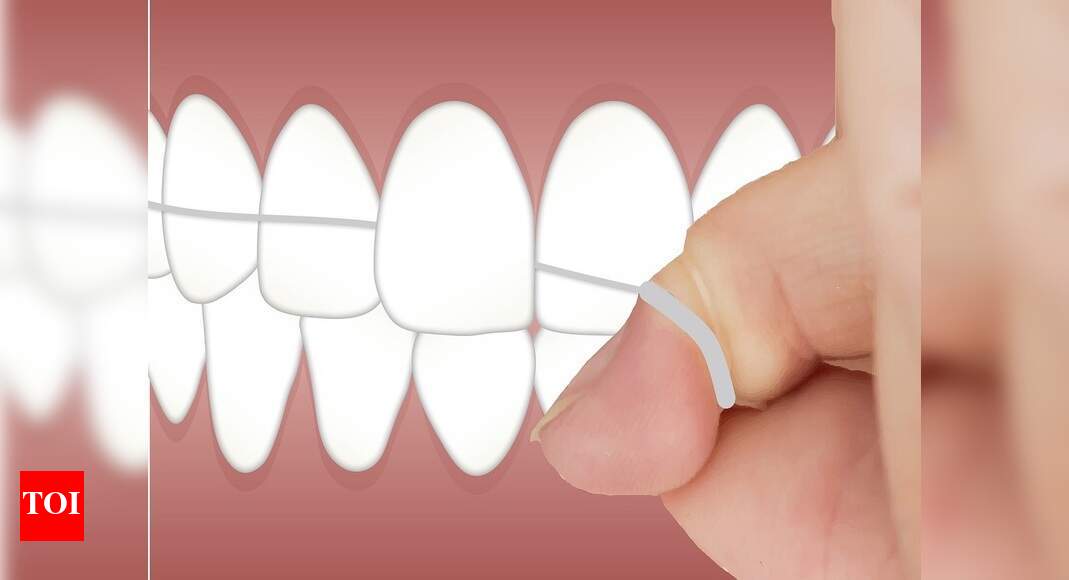 Dental floss strings to easily clean your teeth & gum line after every