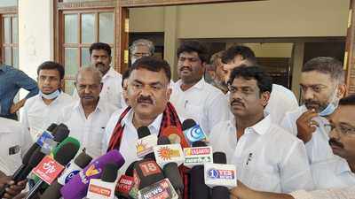 DMK candidate says he was assaulted by AIADMK men in Thondamuthur constituency