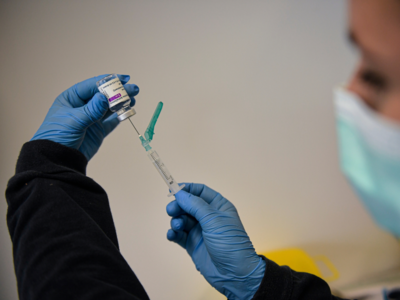 Spain prepares vaccine rollout surge as supplies gather pace