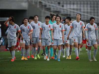 China's women beat South Korea 2-1 in Olympic football play-off first ...