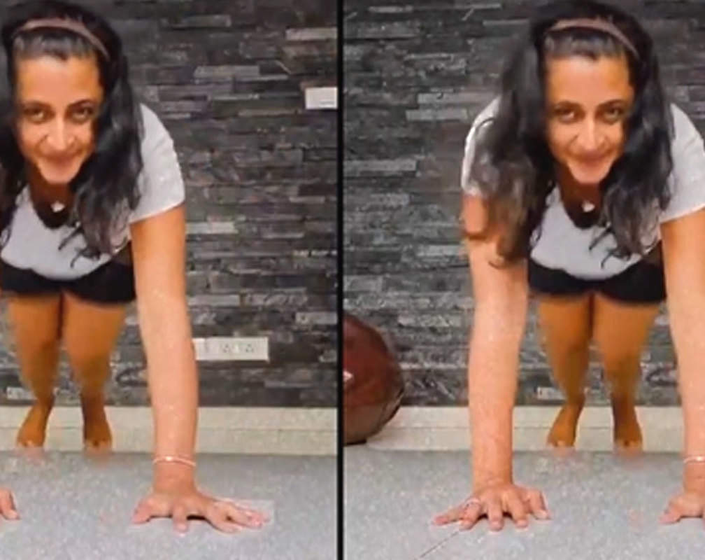 
Watch Kaniha aces the plank challenge, video goes viral
