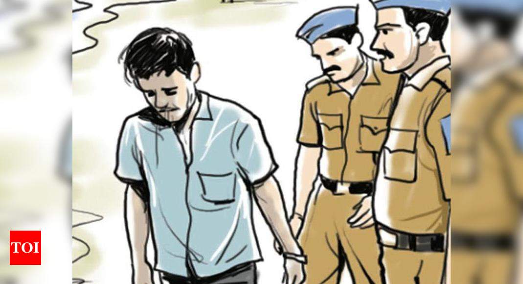 CCTV feed helps nab man who fled with Rs27L gold