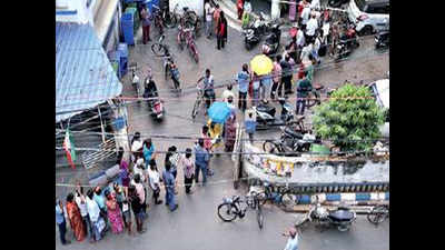 Shot supply: Kolkata hospitals start to ration jabs as stocks dwindle