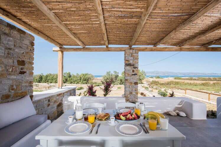 To Armiro Boutique Houses, Naxos