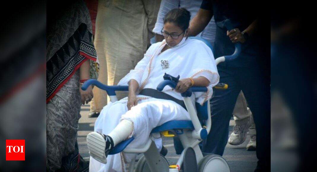 Mamata's foot injury: SC refuses to entertain PIL, asks petitioner to ...