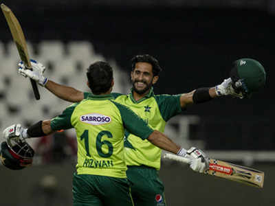 Red-hot Rizwan leads Pakistan to T20 victory over South Africa