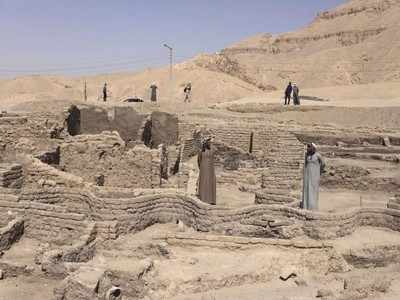 Egypt unveils 3,000-year-old 'lost' city near Luxor - Times of India