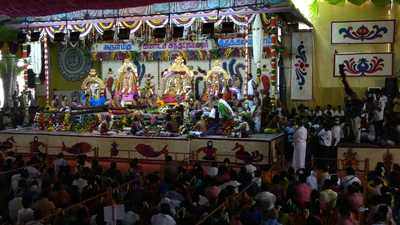 Tamil Nadu govt urged to allow temple festivals